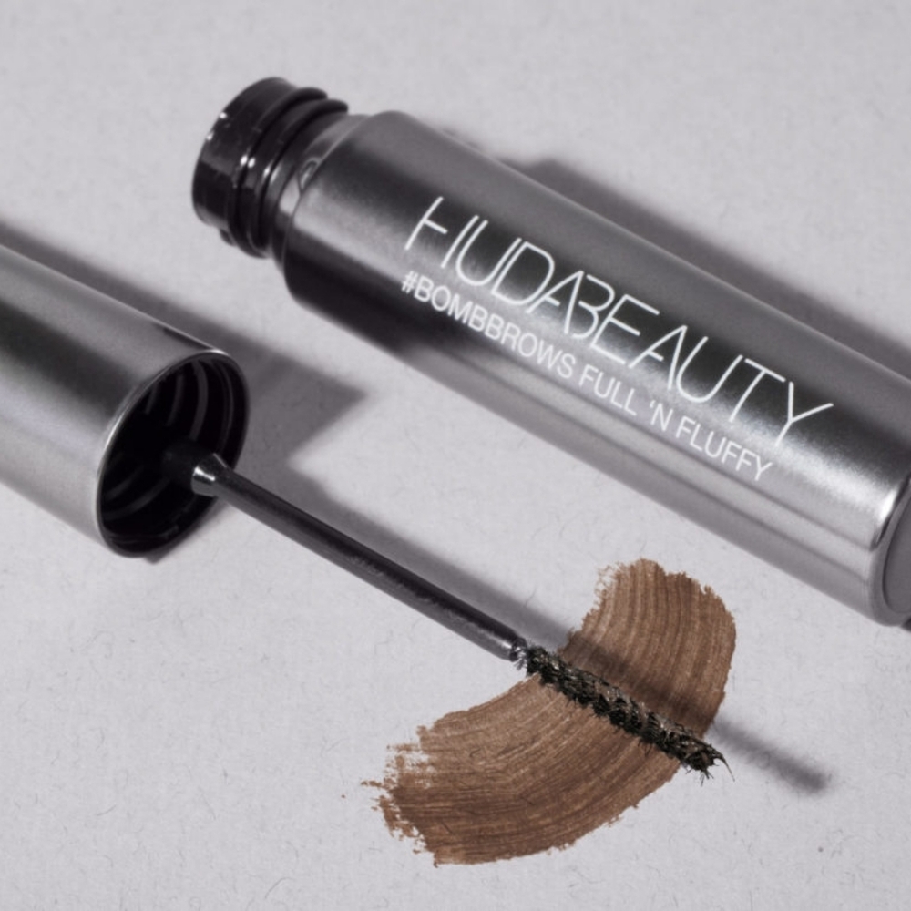 HUDA BEAUTY #BOMBBROWS Full ‘n Fluffy Fiber Gel In The Shade 6 Rich Brown